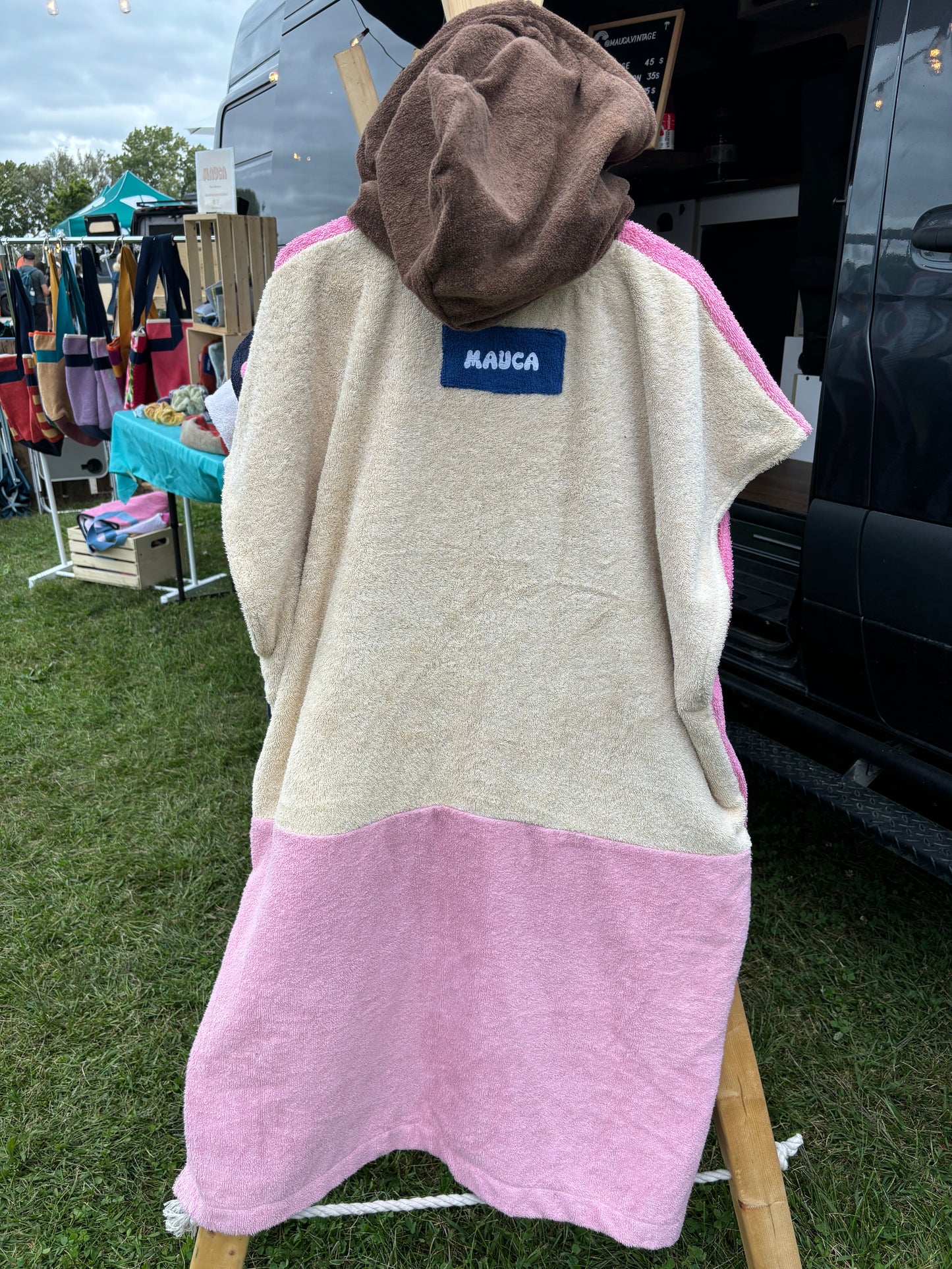 Poncho - Florence